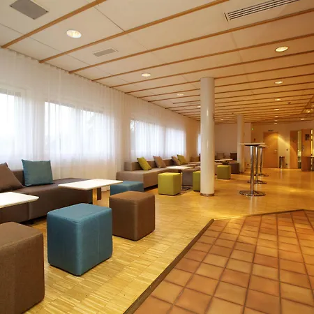Hotel Finlandia Park 3*